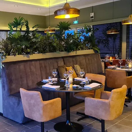 In With Private Garden