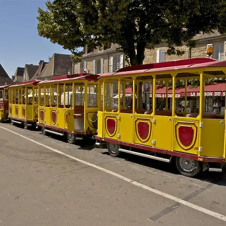 In With Private Garden Lanzac