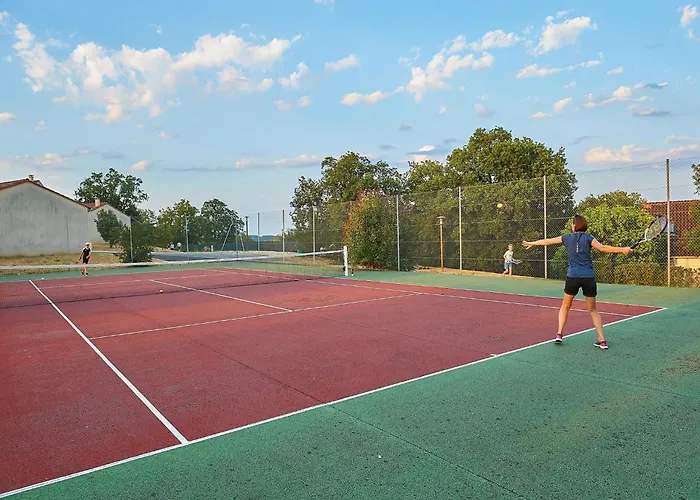 In With Private Garden